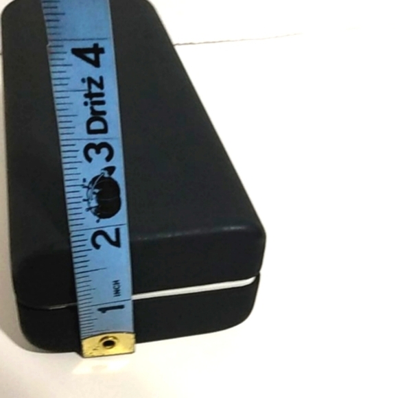 GIVENCHY PARIS EYEGLASS CASE - Picture 13 of 13